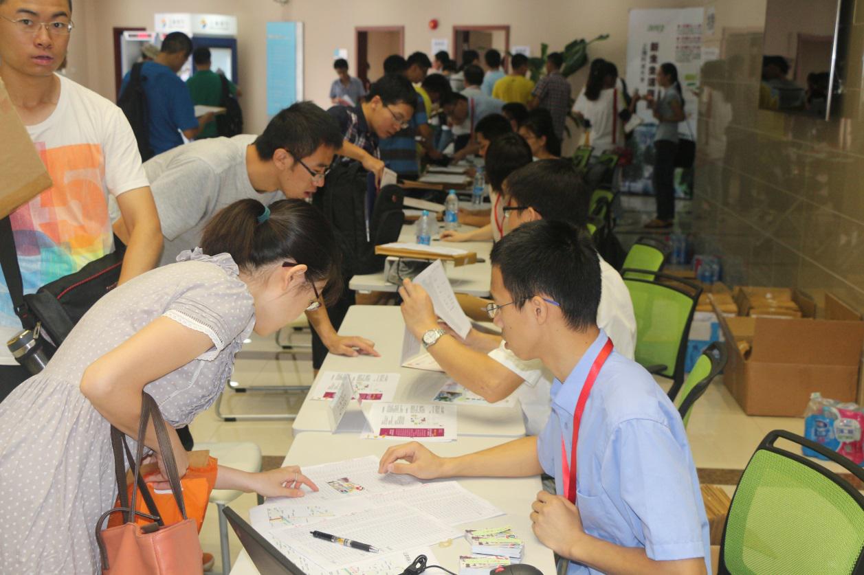 上海科技大学喜迎第一届研究生报到入学