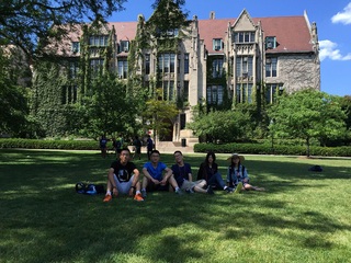 ShanghaiTech Students Enjoy the Summer Programme at the University of Chicago