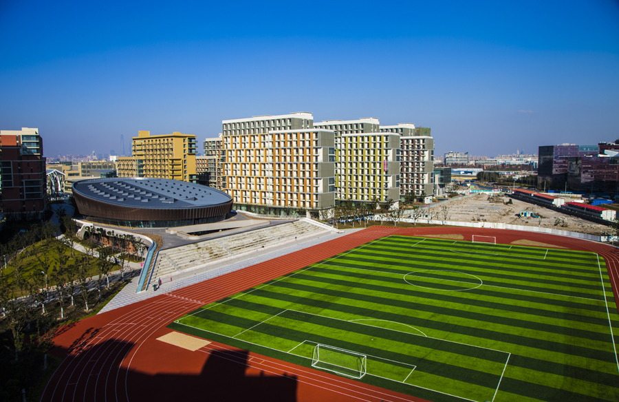 校园体育课时增加政策落地半年学生体质数据初现积极变化