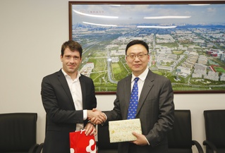 CEO and Consul of Swissnex in China Dr. Philippe Roesle visits ShanghaiTech