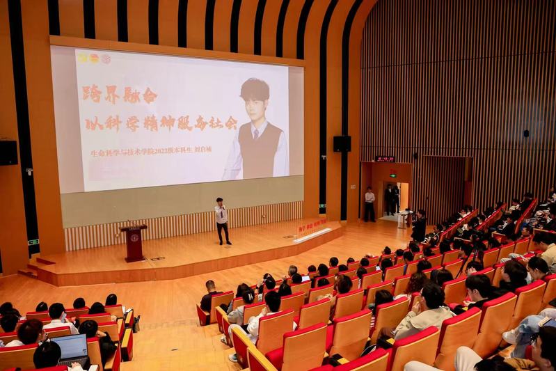 Graduate Story | Liu Qizhen: Connecting research with real-world impact