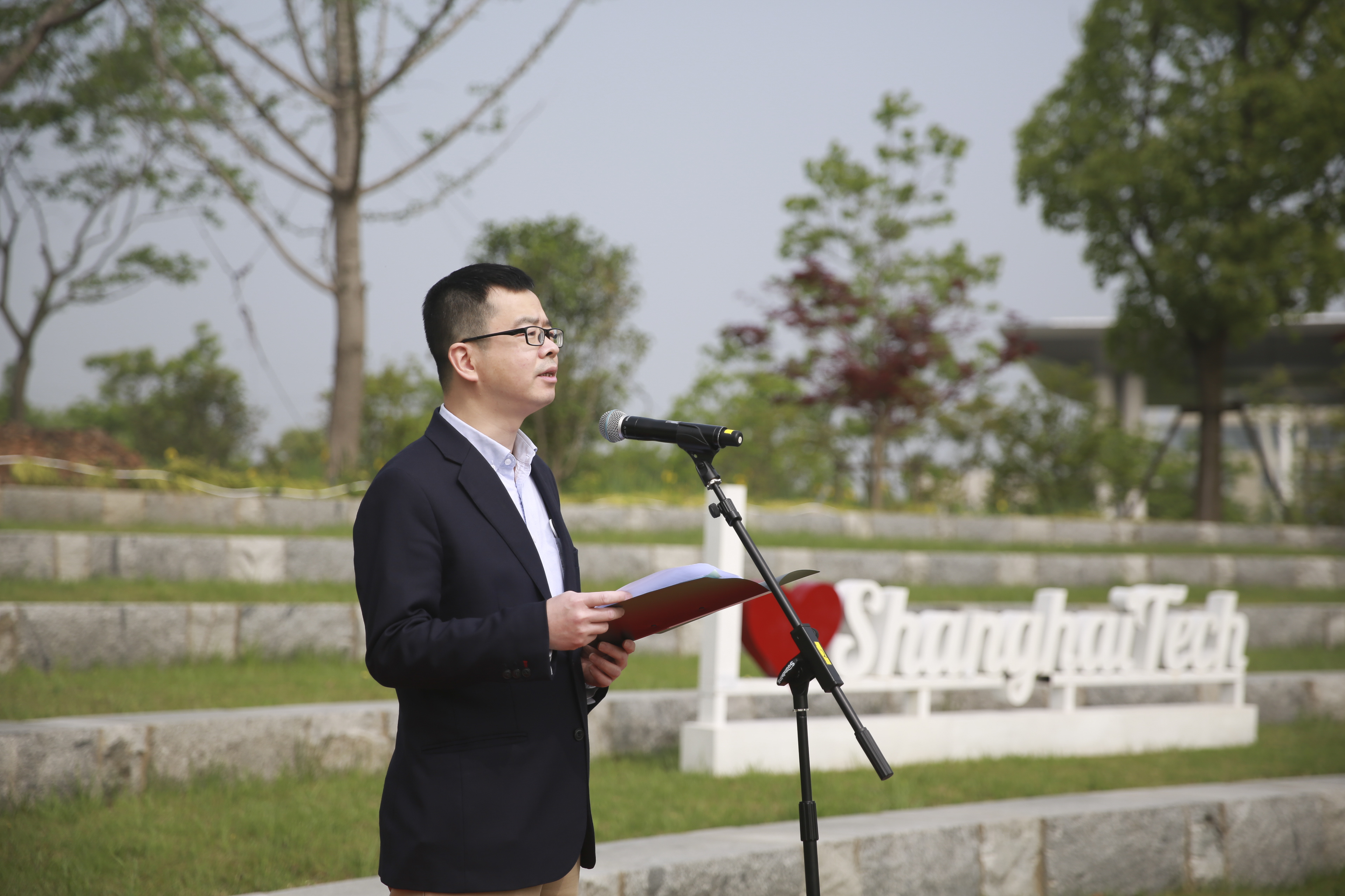 李儒新书记致辞