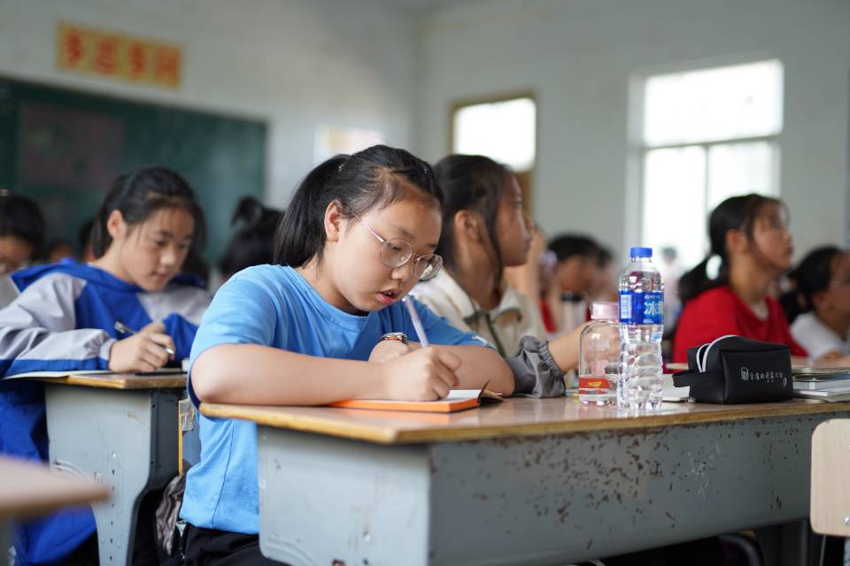 暑期社会实践 | 上科大安徽泾县小分队：有爱，有趣，有梦