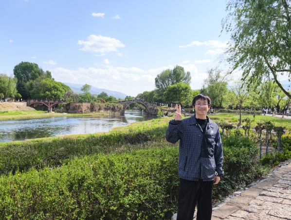 全国西部计划考核优秀｜上科大研支团曾雨：在滇西大山播撒科技星火
