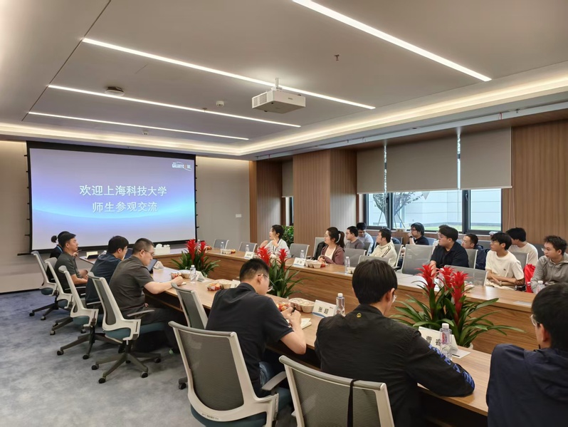 访企拓岗促就业｜材料器件中心对接集成电路产业需求 深化产教协同育人   