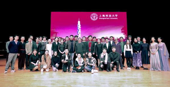 毕业生说｜ Σ{宝藏资源,真研实学}=缤纷的上科大成长日记