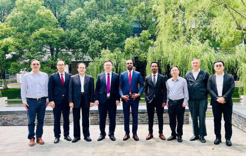 埃塞俄比亚安博大学校长访问上海科技大学