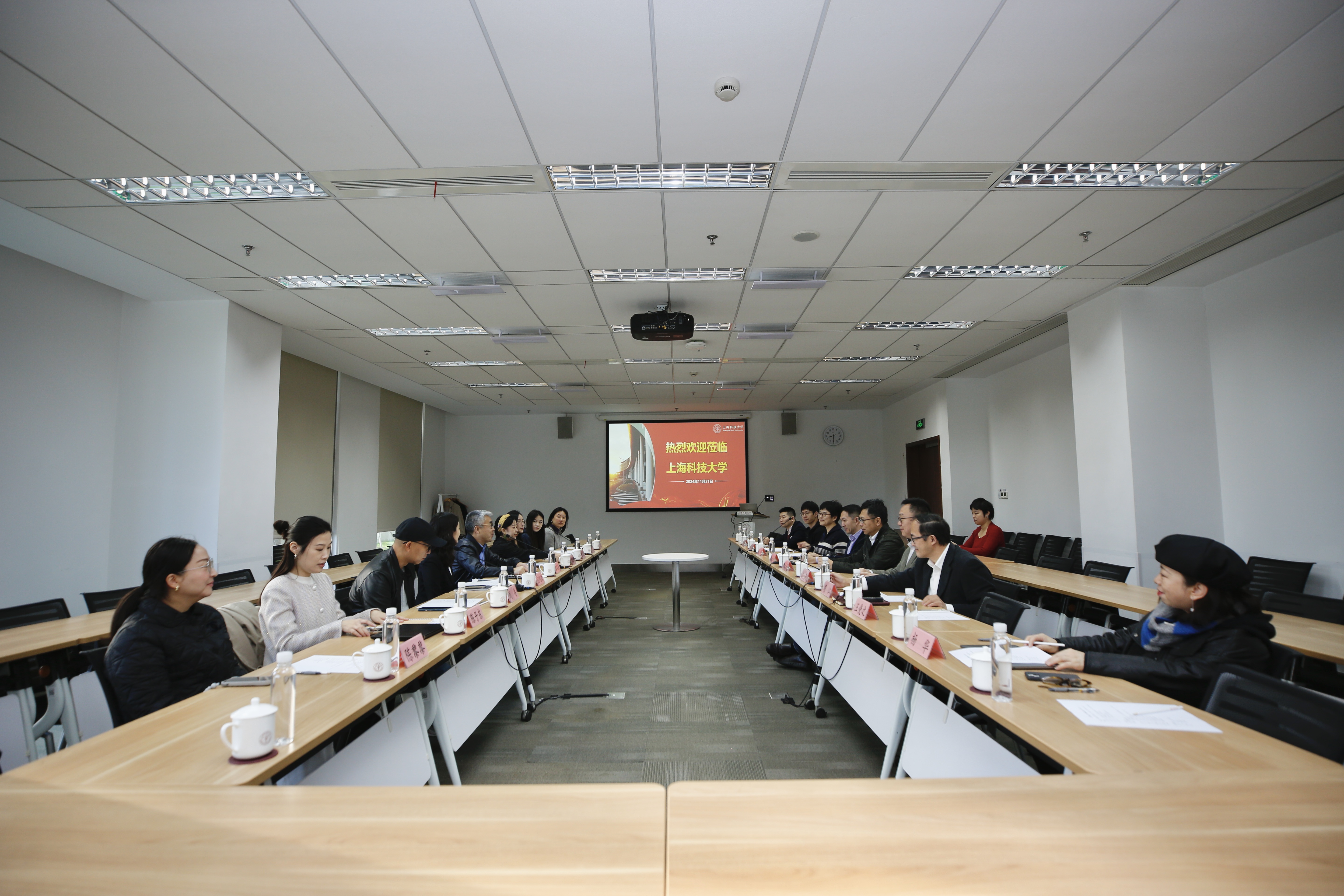 Pearl Studio visits ShanghaiTech